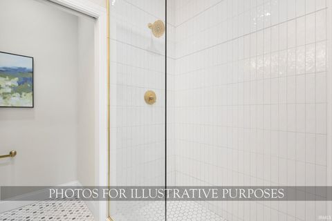 Tiny photo for 748 N Notre Dame Avenue, South Bend, IN 46617 (MLS # 202601124)