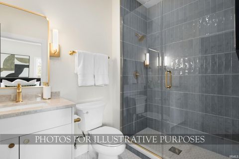 Tiny photo for 748 N Notre Dame Avenue, South Bend, IN 46617 (MLS # 202601124)