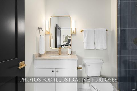 Tiny photo for 748 N Notre Dame Avenue, South Bend, IN 46617 (MLS # 202601124)