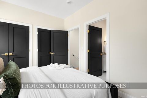 Tiny photo for 748 N Notre Dame Avenue, South Bend, IN 46617 (MLS # 202601124)