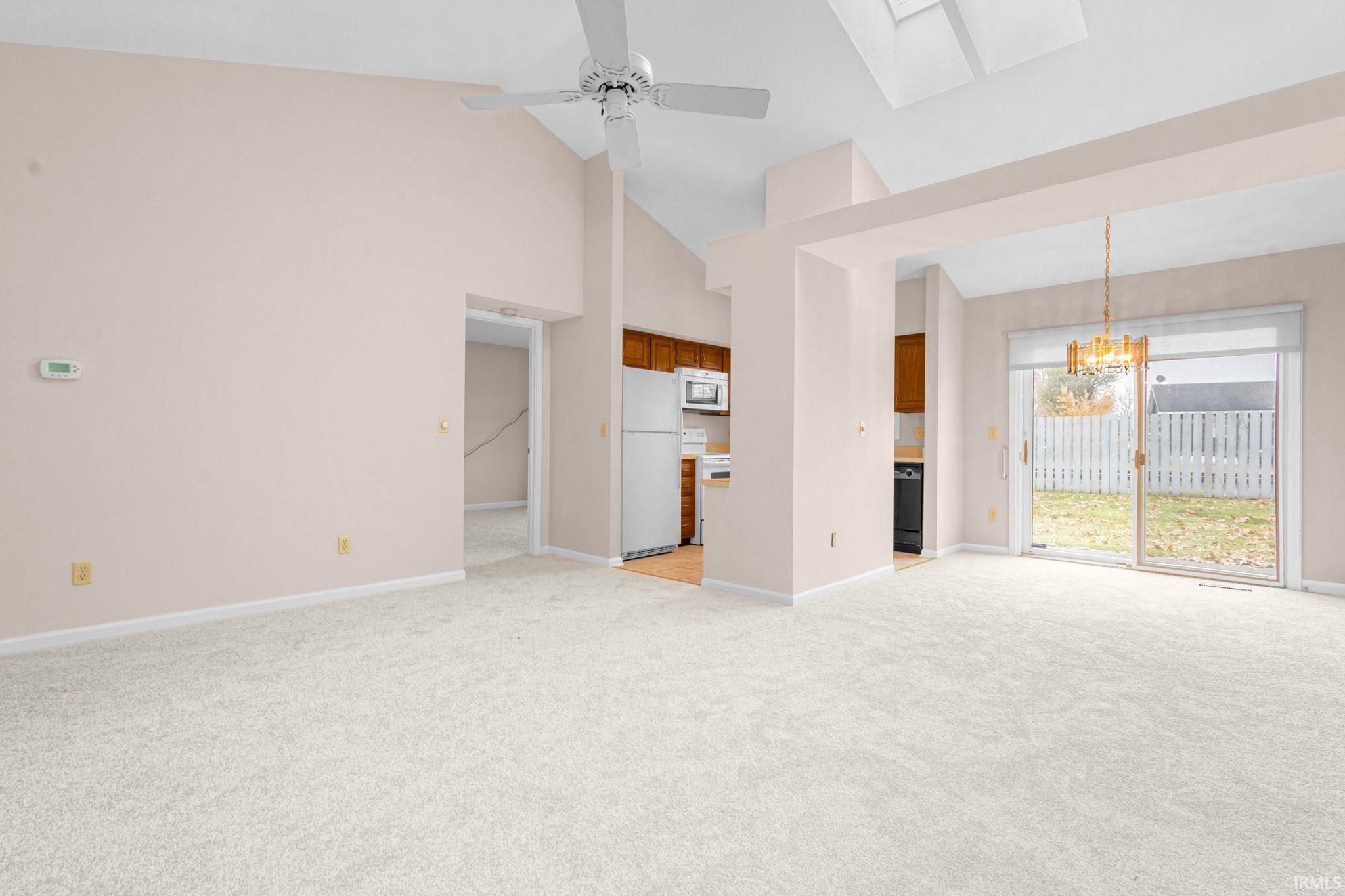 South Bend, Indiana 46615, United States, 2 Bedrooms Bedrooms, ,2 BathroomsBathrooms,Residential,Active,247041