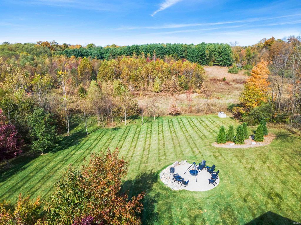 Photo of 1939 CR 68 Road, Auburn, IN 46706 (MLS # 202613292)