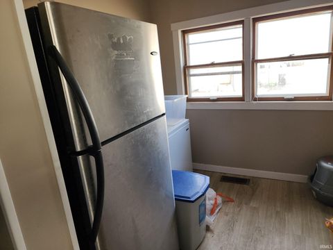 Tiny photo for 305 Tanguy Street, Logansport, IN 46947 (MLS # 202605263)