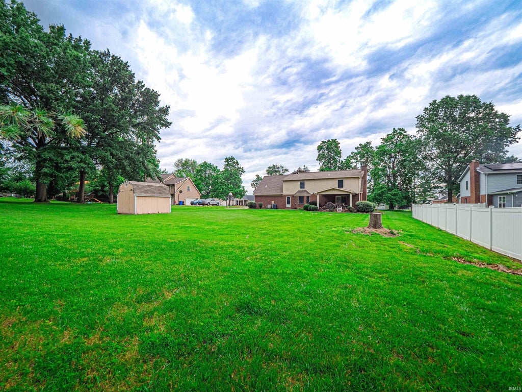 Photo of 6616 Whetstone Road, Evansville, IN 47711 (MLS # 202621631)