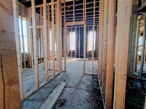 Tiny photo for 328 Jay Street, Rochester, IN 46975 (MLS # 202609602)