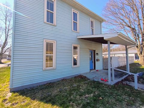 Tiny photo for 328 Jay Street, Rochester, IN 46975 (MLS # 202609602)