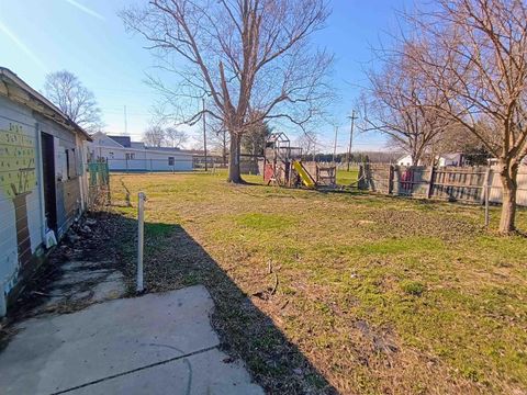 Tiny photo for 328 Jay Street, Rochester, IN 46975 (MLS # 202609602)