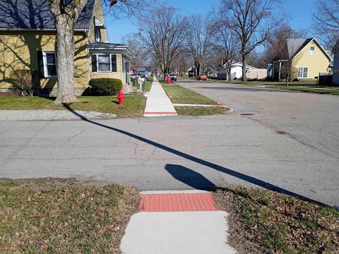 Tiny photo for 328 Jay Street, Rochester, IN 46975 (MLS # 202609602)