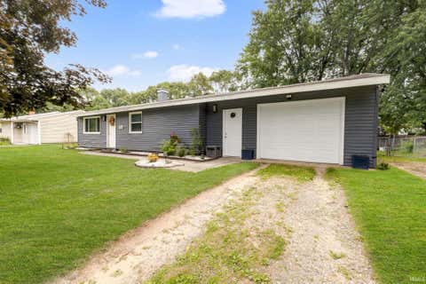 Tiny photo for 54122 Northwood Drive, Elkhart, IN 46514 (MLS # 202624679)