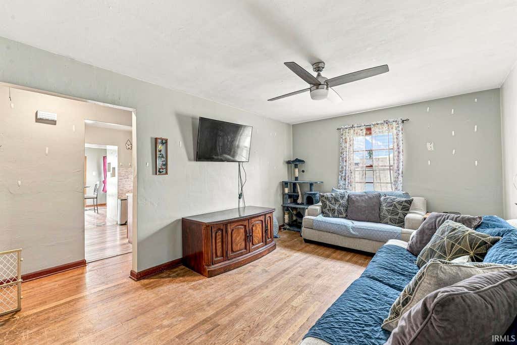 Photo of 1917 E Bowman Street, South Bend, IN 46613 (MLS # 202634868)