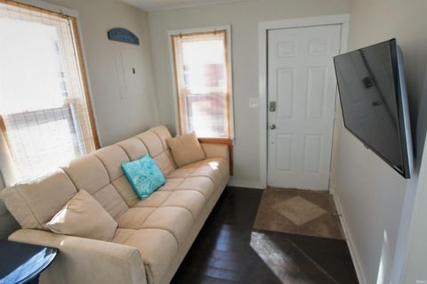 Tiny photo for 2371 Untalulti Dr, D Dr, Monticello, IN 47960 (MLS # 202611967)