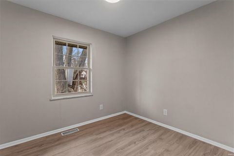 Tiny photo for 5625 Wigwam Court, Kokomo, IN 46901 (MLS # 202610273)