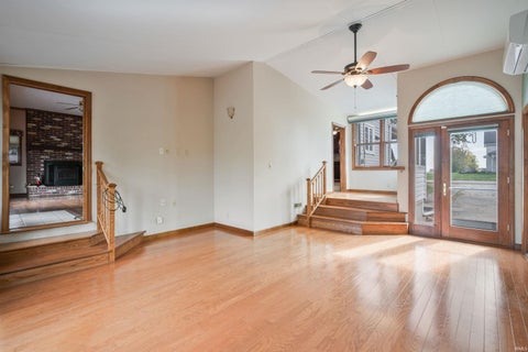 Tiny photo for 2930 W 450 North Road, Kokomo, IN 46901 (MLS # 202642707)