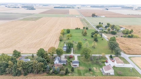 Tiny photo for 2930 W 450 North Road, Kokomo, IN 46901 (MLS # 202642707)
