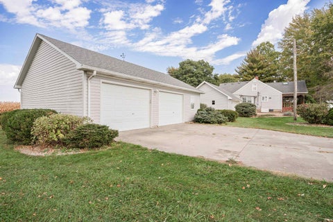 Tiny photo for 2930 W 450 North Road, Kokomo, IN 46901 (MLS # 202642707)