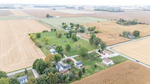 Tiny photo for 2930 W 450 North Road, Kokomo, IN 46901 (MLS # 202642707)