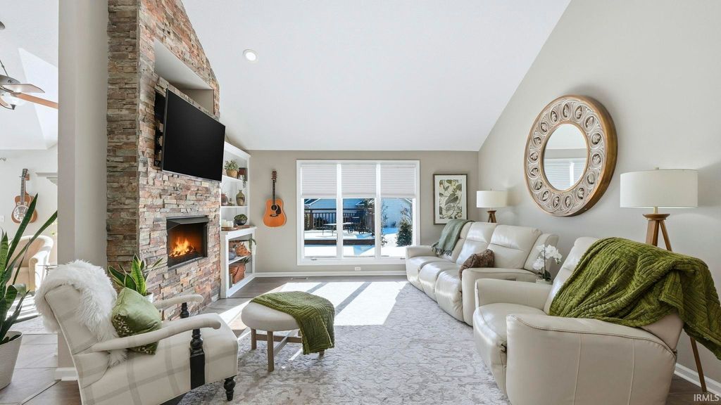 Photo of 8405 Ashworth Court, Fort Wayne, IN 46818 (MLS # 202602177)