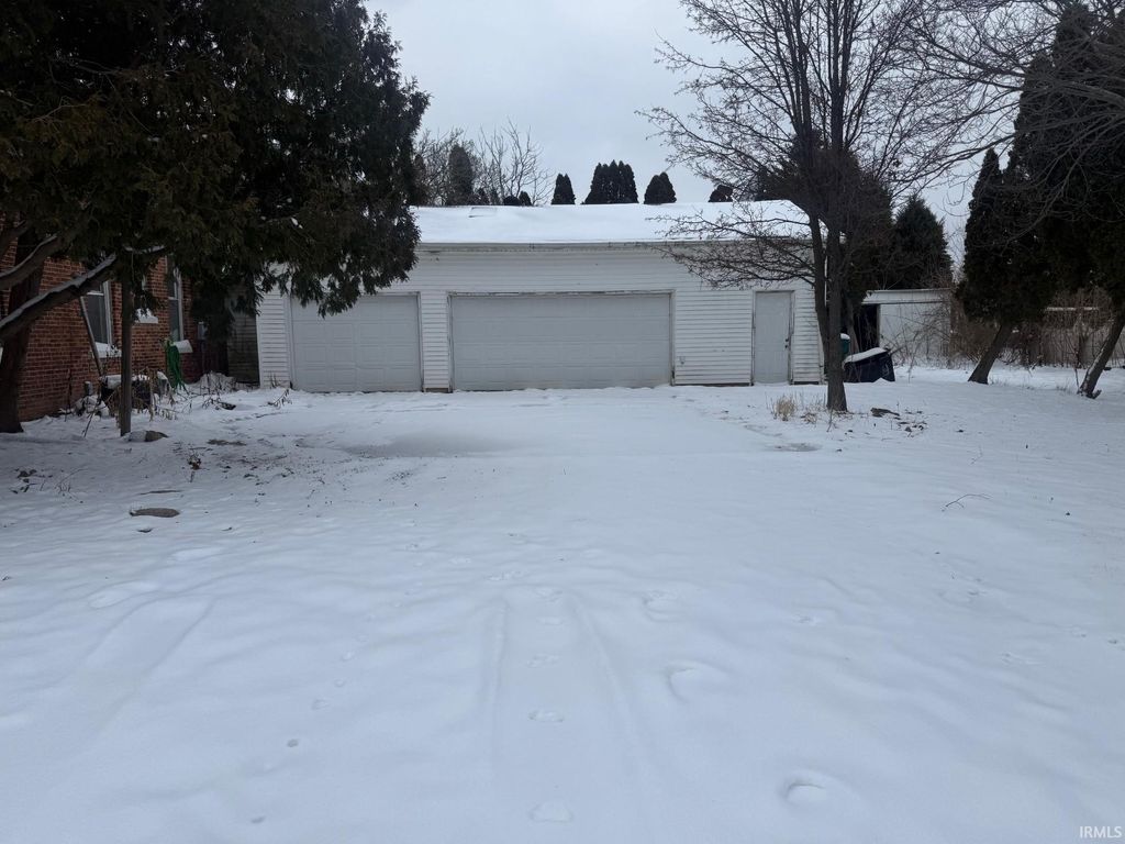 Photo of 31479 Chicago Trail, New Carlisle, IN 46552 (MLS # 202601821)