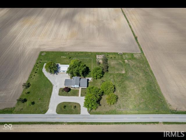 Russiaville, Indiana 46979, United States, 3 Bedrooms Bedrooms, ,3 BathroomsBathrooms,Residential,Pending,128219