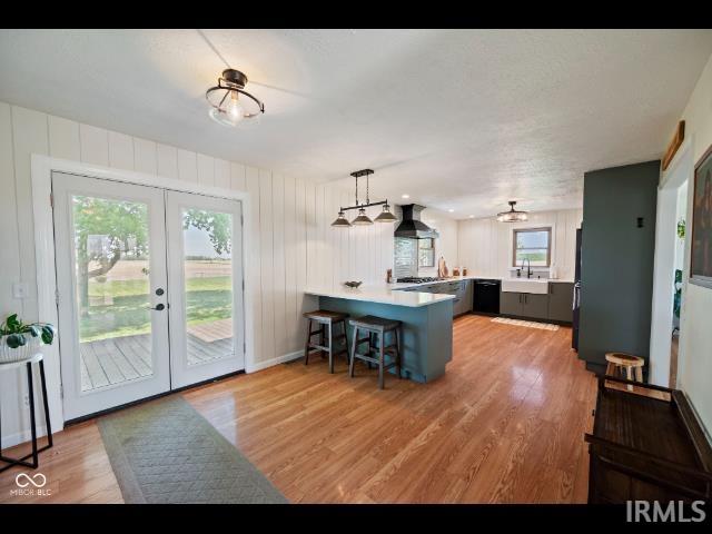 Russiaville, Indiana 46979, United States, 3 Bedrooms Bedrooms, ,3 BathroomsBathrooms,Residential,Pending,128219