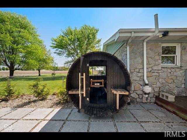 Russiaville, Indiana 46979, United States, 3 Bedrooms Bedrooms, ,3 BathroomsBathrooms,Residential,Pending,128219