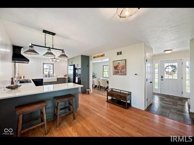 Russiaville, Indiana 46979, United States, 3 Bedrooms Bedrooms, ,3 BathroomsBathrooms,Residential,Pending,128219