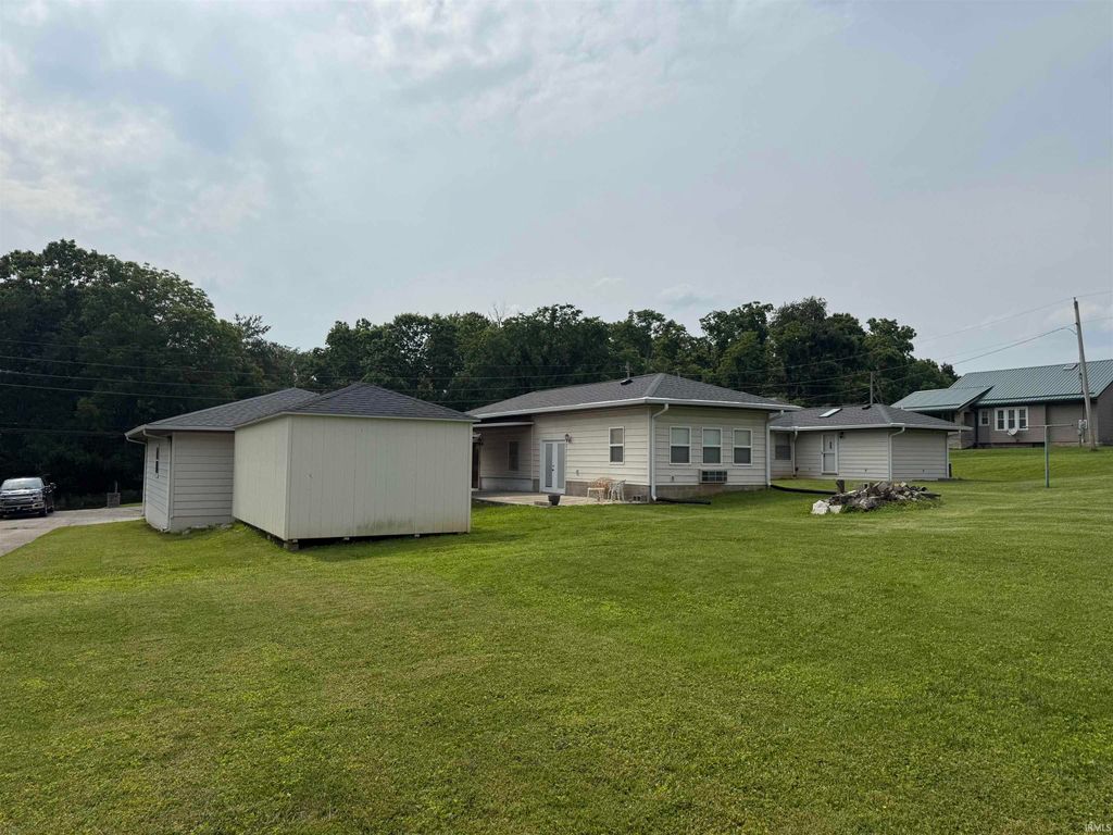 Photo of 5569 S Fairfax Road, Bloomington, IN 47401 (MLS # 202615169)