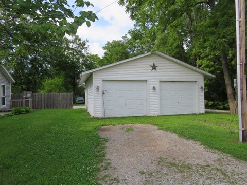 Tiny photo for 114 E 3Rd Street, Rochester, IN 46975 (MLS # 202624706)