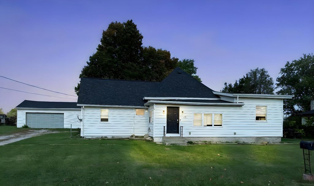 Photo of 420 E Marion Street, Waterloo, IN 46793 (MLS # 202542620)