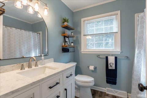 Tiny photo for 7611 Nottingham Drive, Newburgh, IN 47630 (MLS # 202640219)