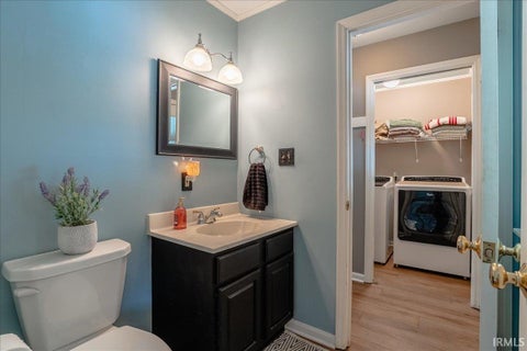 Tiny photo for 7611 Nottingham Drive, Newburgh, IN 47630 (MLS # 202640219)