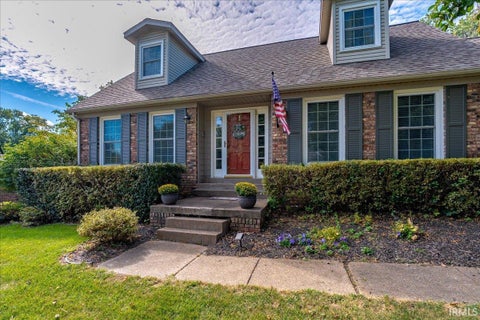 Tiny photo for 7611 Nottingham Drive, Newburgh, IN 47630 (MLS # 202640219)