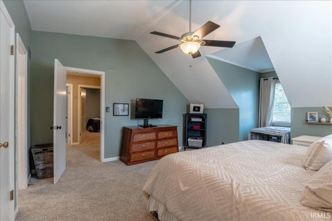 Tiny photo for 7611 Nottingham Drive, Newburgh, IN 47630 (MLS # 202640219)