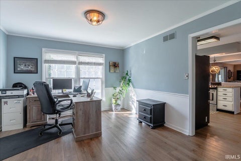 Tiny photo for 7611 Nottingham Drive, Newburgh, IN 47630 (MLS # 202640219)