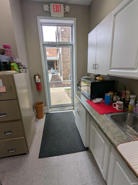 Tiny photo for 115 E Sycamore Street, Kokomo, IN 46901 (MLS # 202511864)