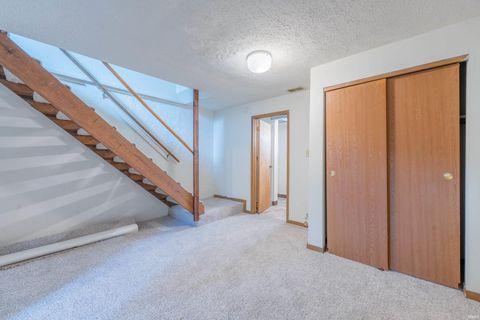 Tiny photo for 598 E Graham Place, Bloomington, IN 47401 (MLS # 202618629)