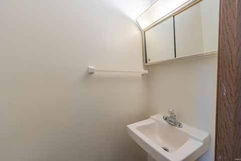 Tiny photo for 598 E Graham Place, Bloomington, IN 47401 (MLS # 202618629)