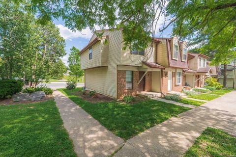 Tiny photo for 598 E Graham Place, Bloomington, IN 47401 (MLS # 202618629)
