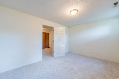 Tiny photo for 598 E Graham Place, Bloomington, IN 47401 (MLS # 202618629)