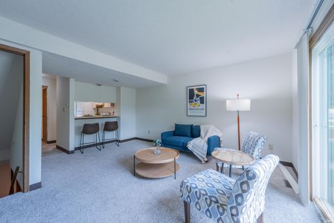 Tiny photo for 598 E Graham Place, Bloomington, IN 47401 (MLS # 202618629)