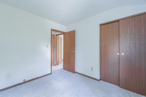 Tiny photo for 598 E Graham Place, Bloomington, IN 47401 (MLS # 202618629)
