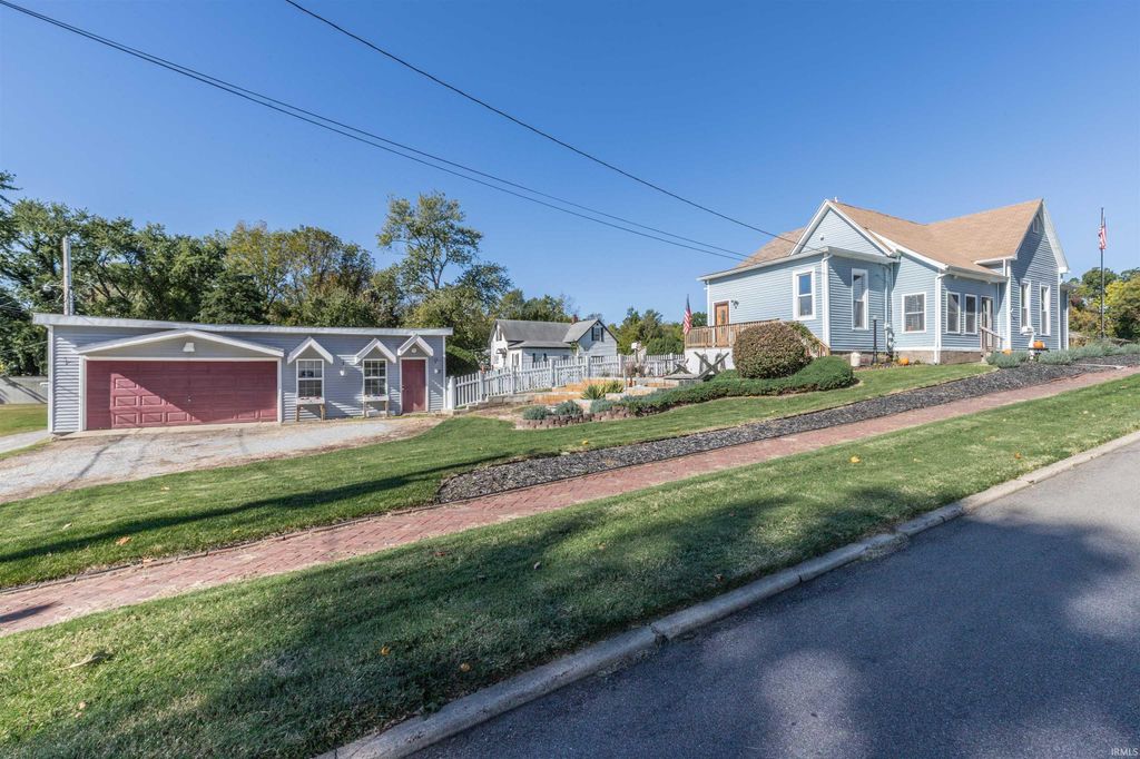 Photo of 400 W Ninth Street, Mount Vernon, IN 47620 (MLS # 202542994)