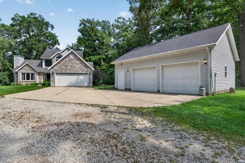 Tiny photo for 5239 E Colonial Oaks Drive, Monticello, IN 47960 (MLS # 202632311)