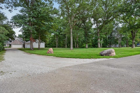 Tiny photo for 5239 E Colonial Oaks Drive, Monticello, IN 47960 (MLS # 202632311)