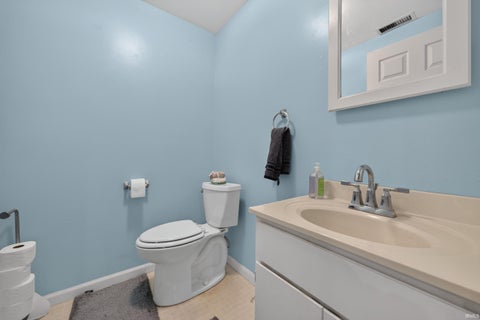 Tiny photo for 5239 E Colonial Oaks Drive, Monticello, IN 47960 (MLS # 202632311)