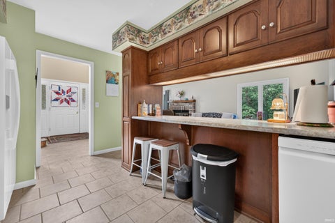 Tiny photo for 5239 E Colonial Oaks Drive, Monticello, IN 47960 (MLS # 202632311)