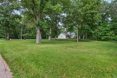 Tiny photo for 5239 E Colonial Oaks Drive, Monticello, IN 47960 (MLS # 202632311)