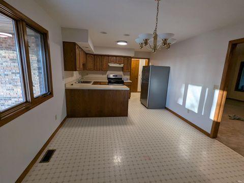 Tiny photo for 4400 S 50 E, Kokomo, IN 46902 (MLS # 202621518)