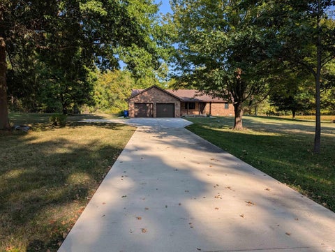 Tiny photo for 4400 S 50 E, Kokomo, IN 46902 (MLS # 202621518)