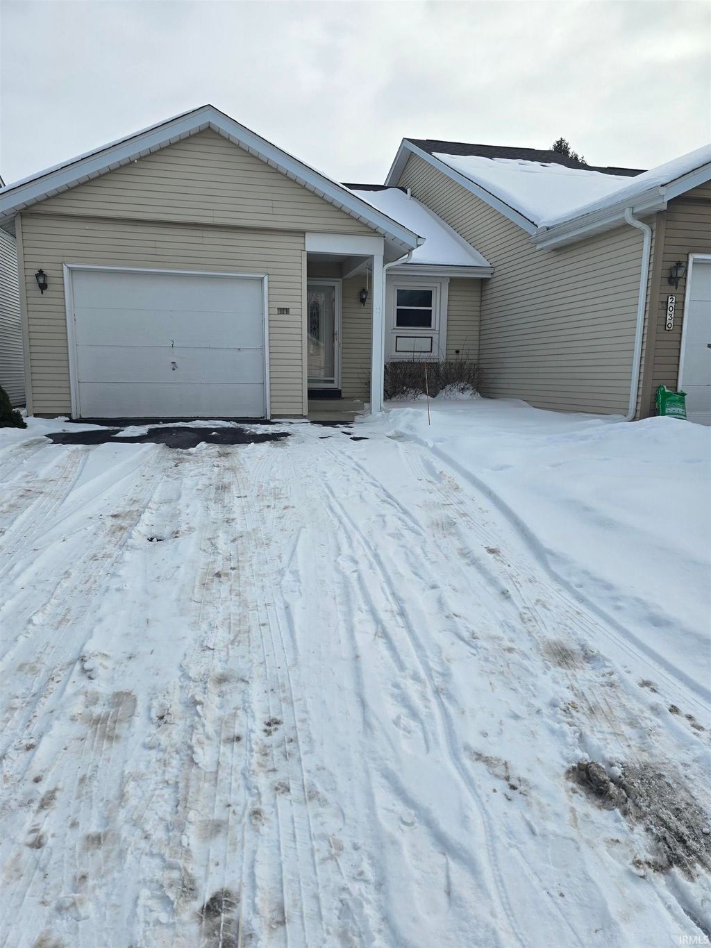 Photo of 2028 Poppy Court, Mishawaka, IN 46544 (MLS # 202603811)